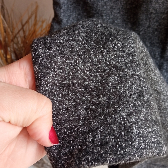 Long Flannel Elegant Dress - Picture 13 of 13